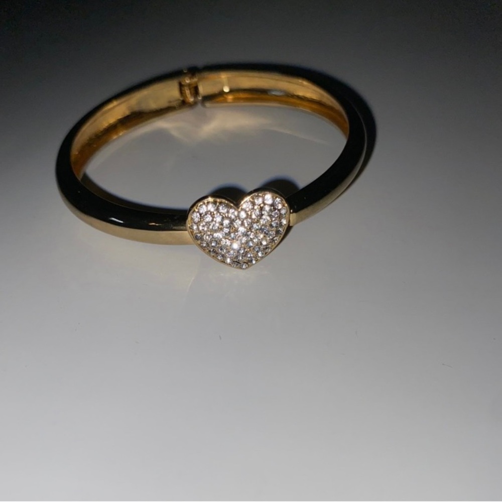 Vintage Gold Tone Rhinestone Heart Bracelet